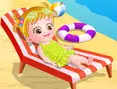Baby Hazel am Strand